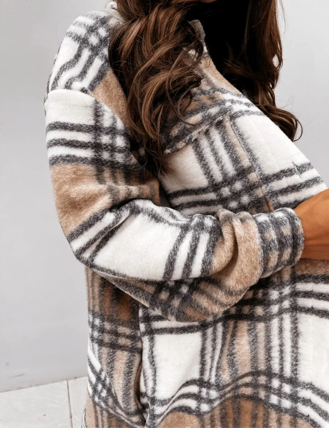 InterNos Women's Plaid Shacket Brushed Flannel Shirt Jacket Vintage Long Wool Blend Tartan Coat