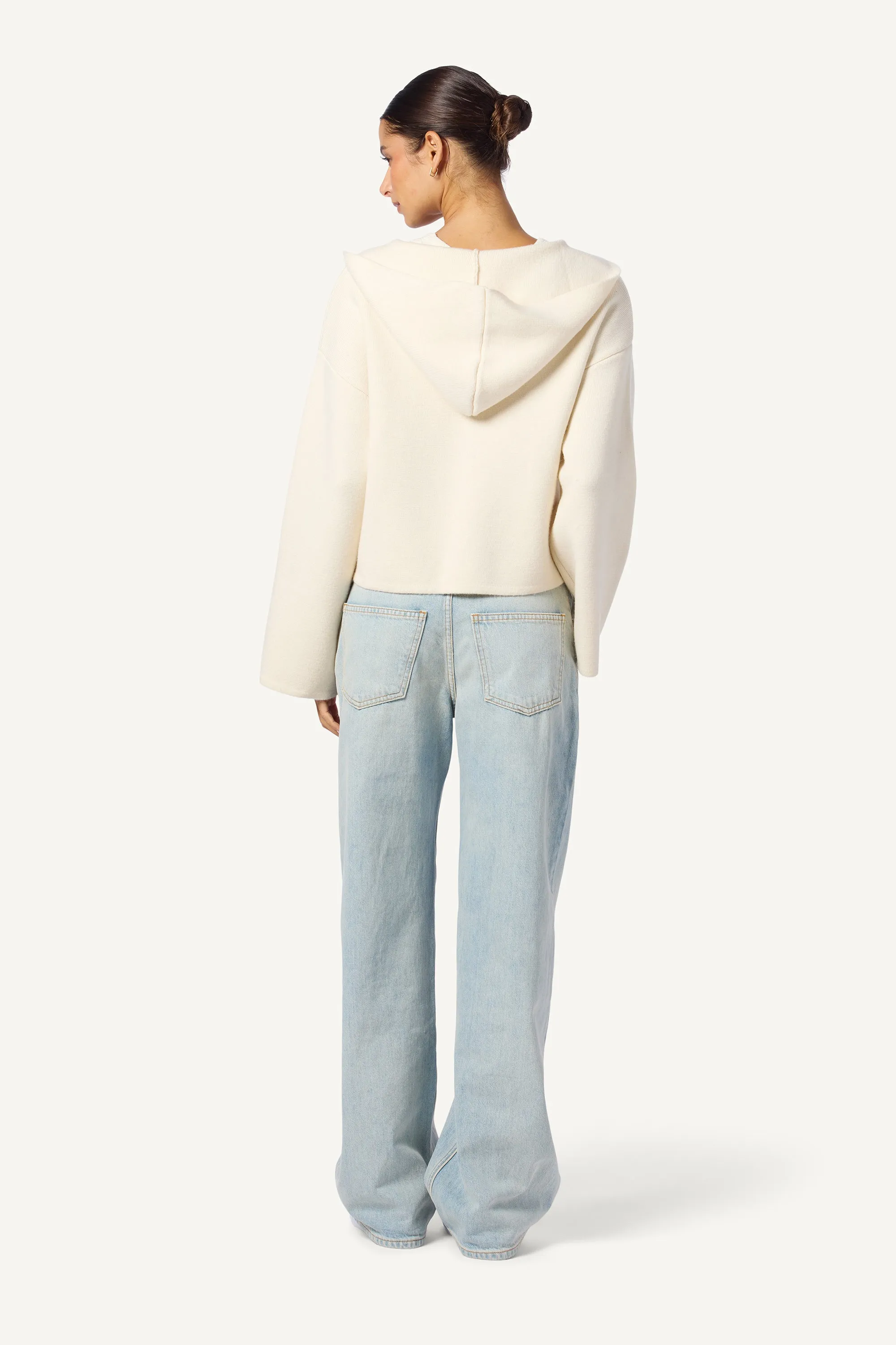 LOULOU TOGGLE BUTTON CASHMERE  HOODIE | GARDENIA