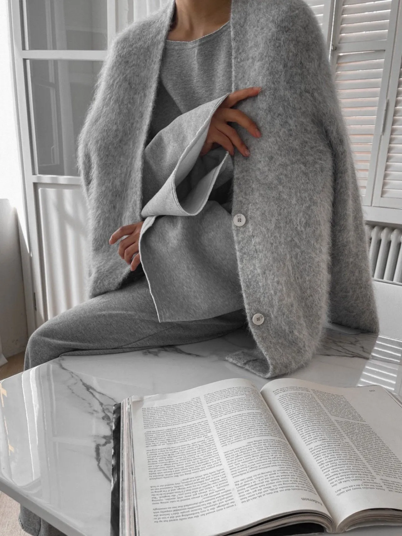 LUXE ALPACA OVERSIZED CARDIGAN