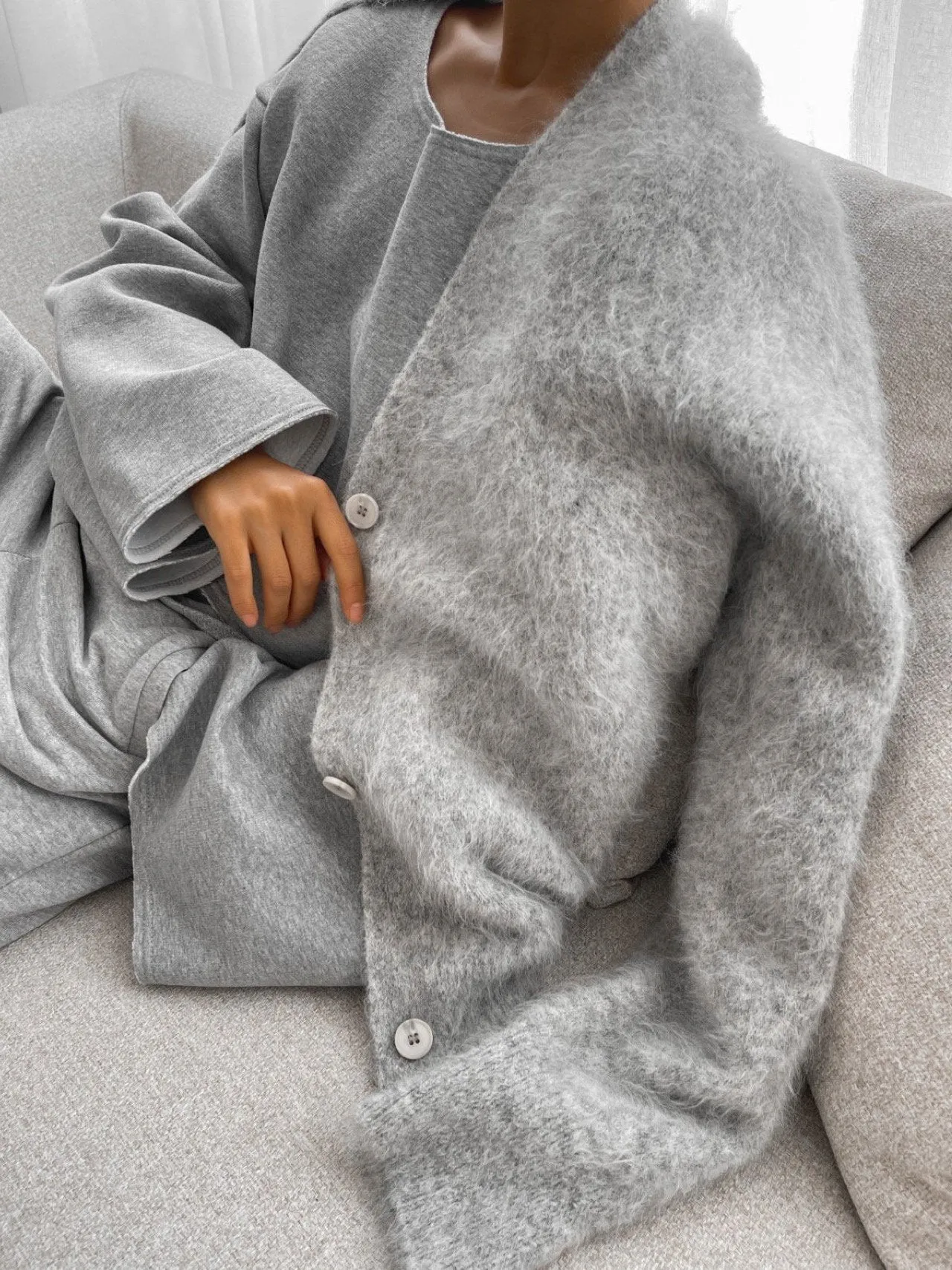 LUXE ALPACA OVERSIZED CARDIGAN