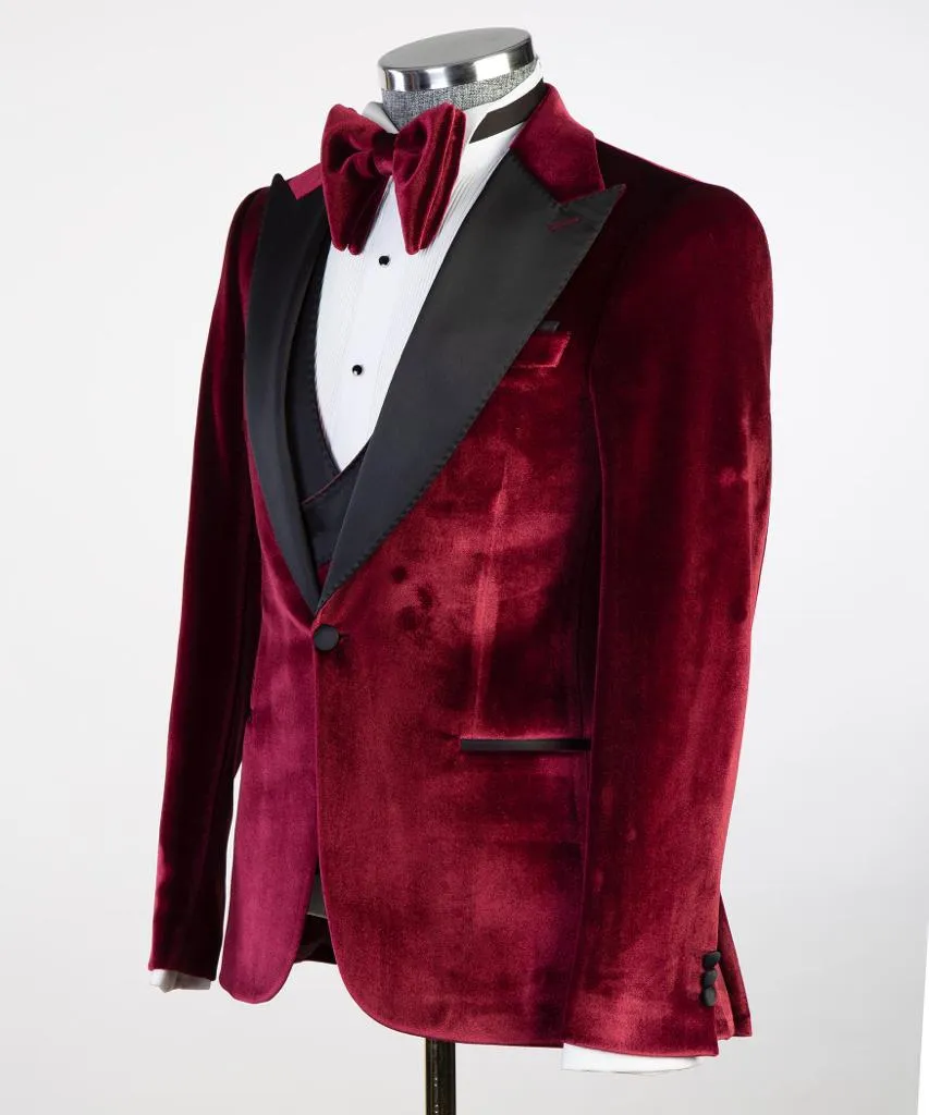 Men's Classic Velvet Tuxedo