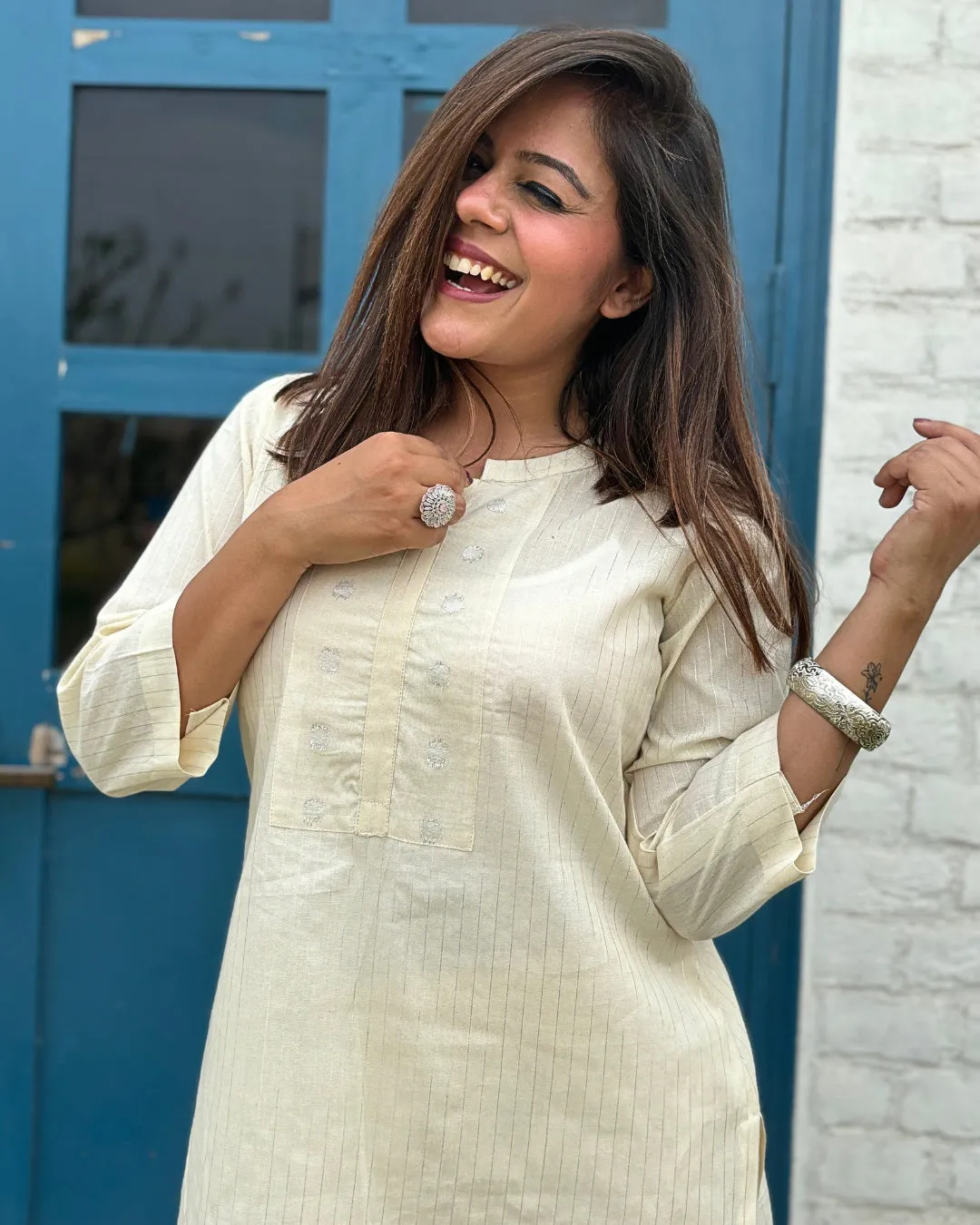 Off- White Silver Stripes Cotton Straight Kurti