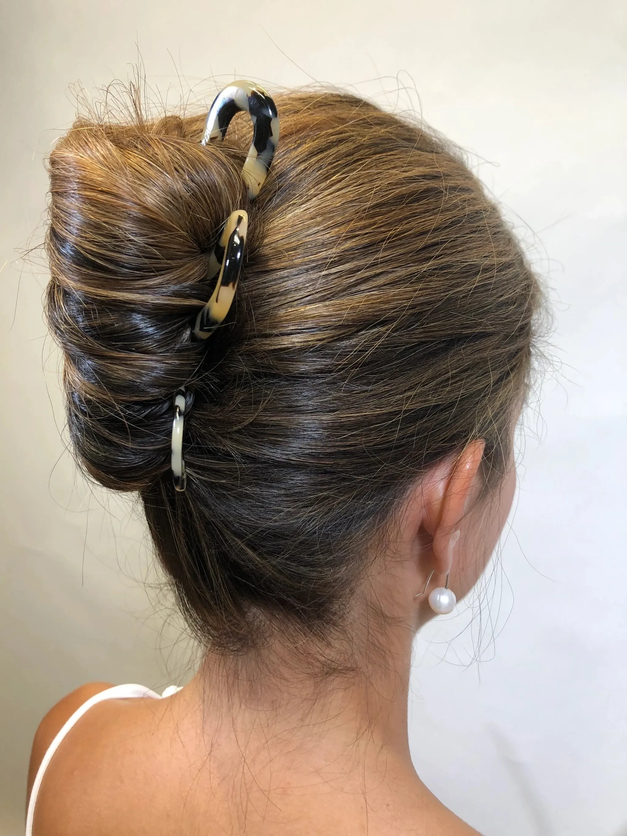 Paris Mode - Louise Hair Pin - Dark Tortoiseshell