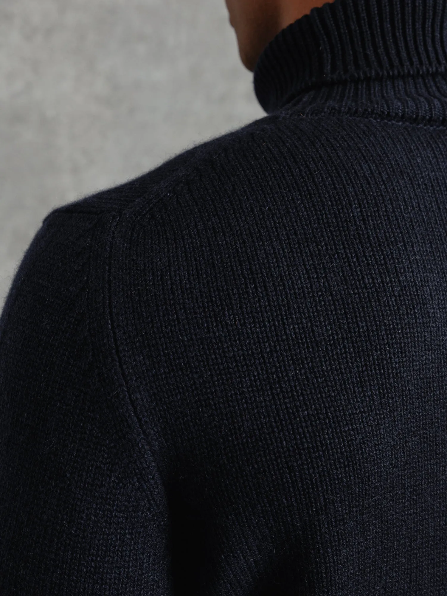 The Cashmere Submariner Rollneck - Midnight
