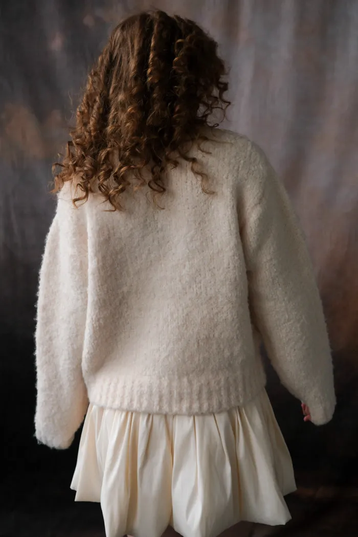 UNISEX CLOUD BOUCLE SWEATER