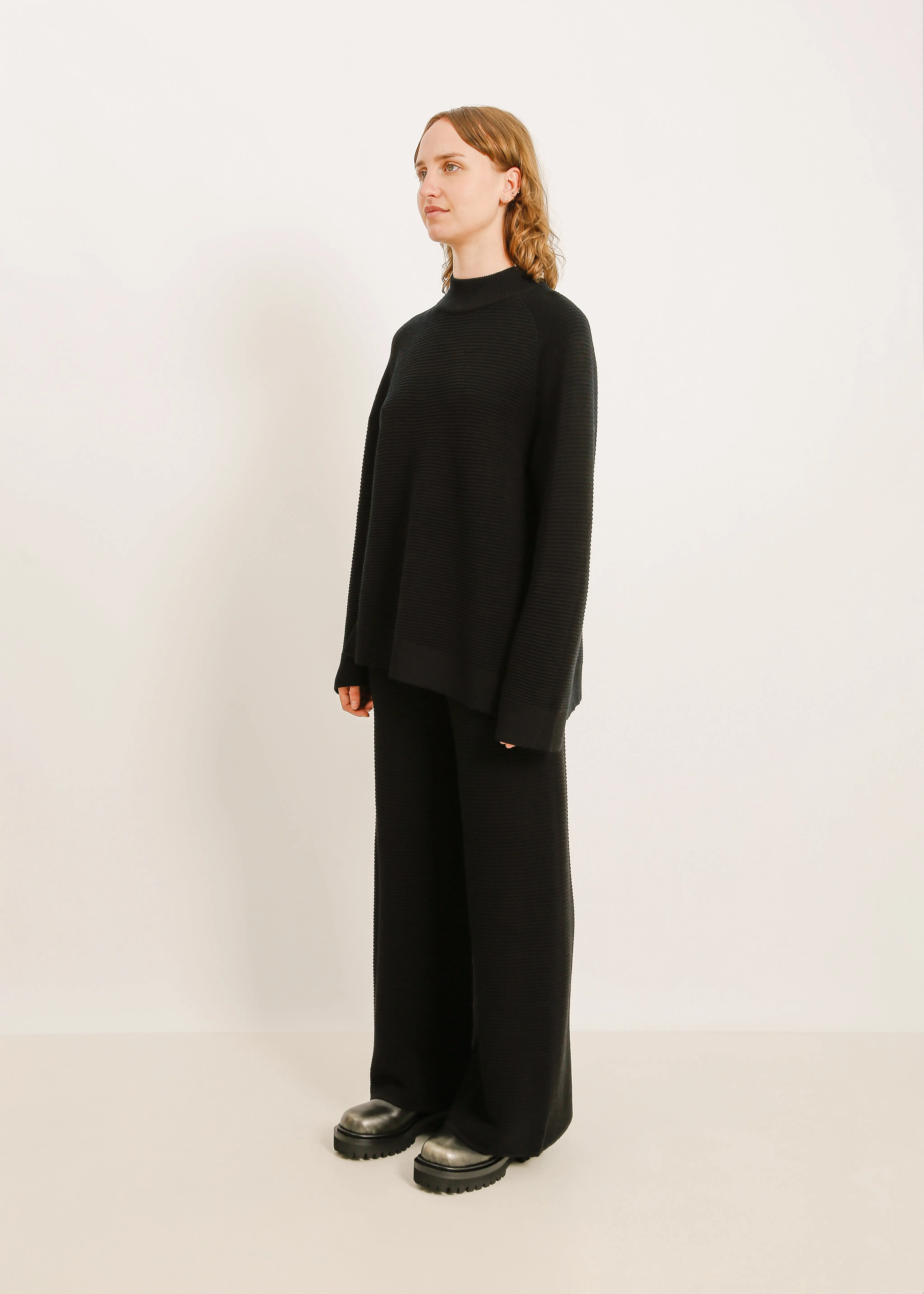 W24 | RUEBEN KNIT SWEAT / BLACK