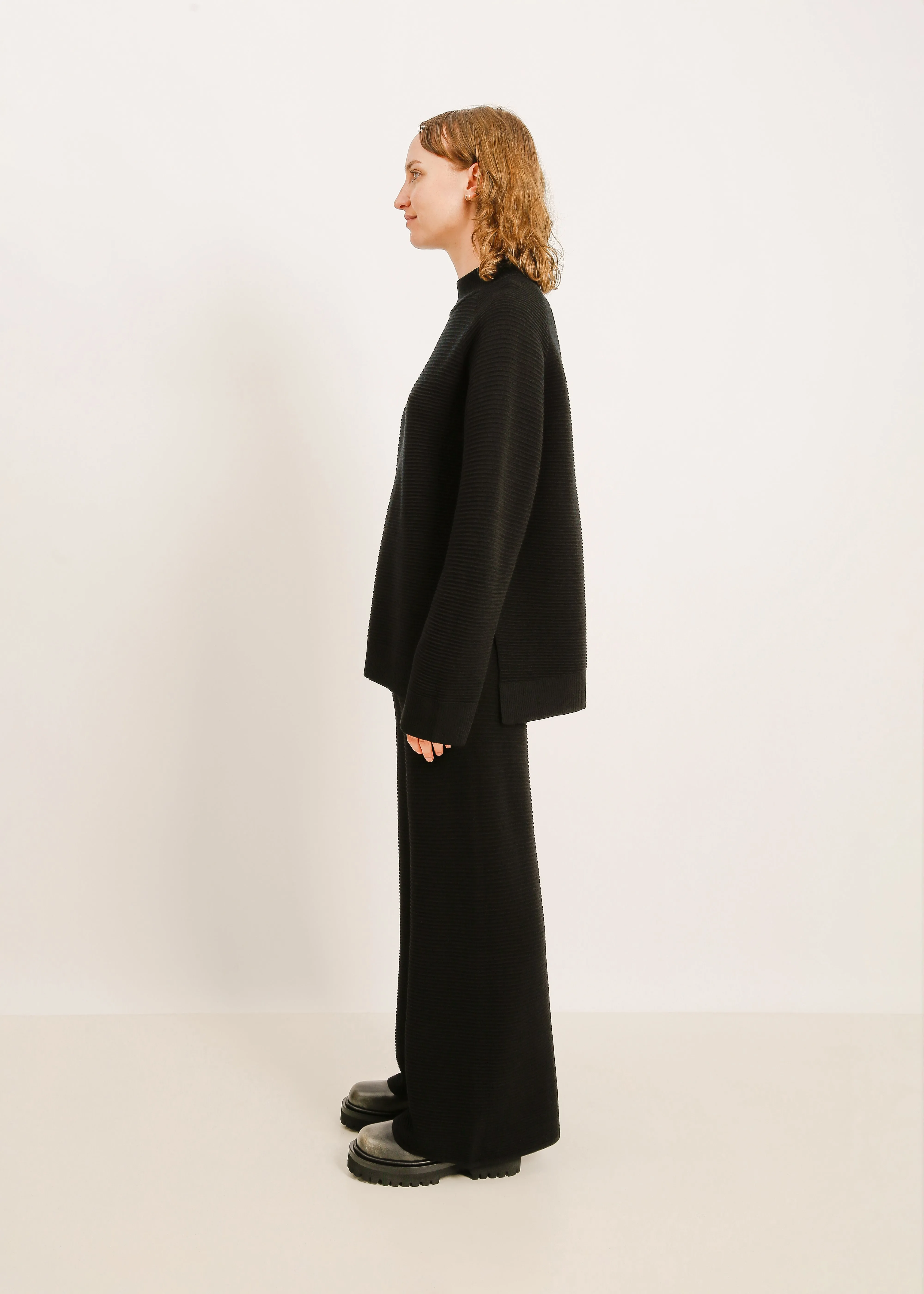 W24 | RUEBEN KNIT SWEAT / BLACK